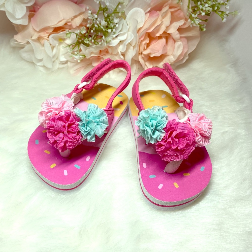 NWOT gorgeous baby shoes